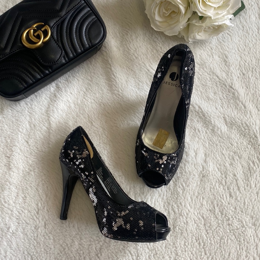 Jessica Black and Silver sequin Heels size 6